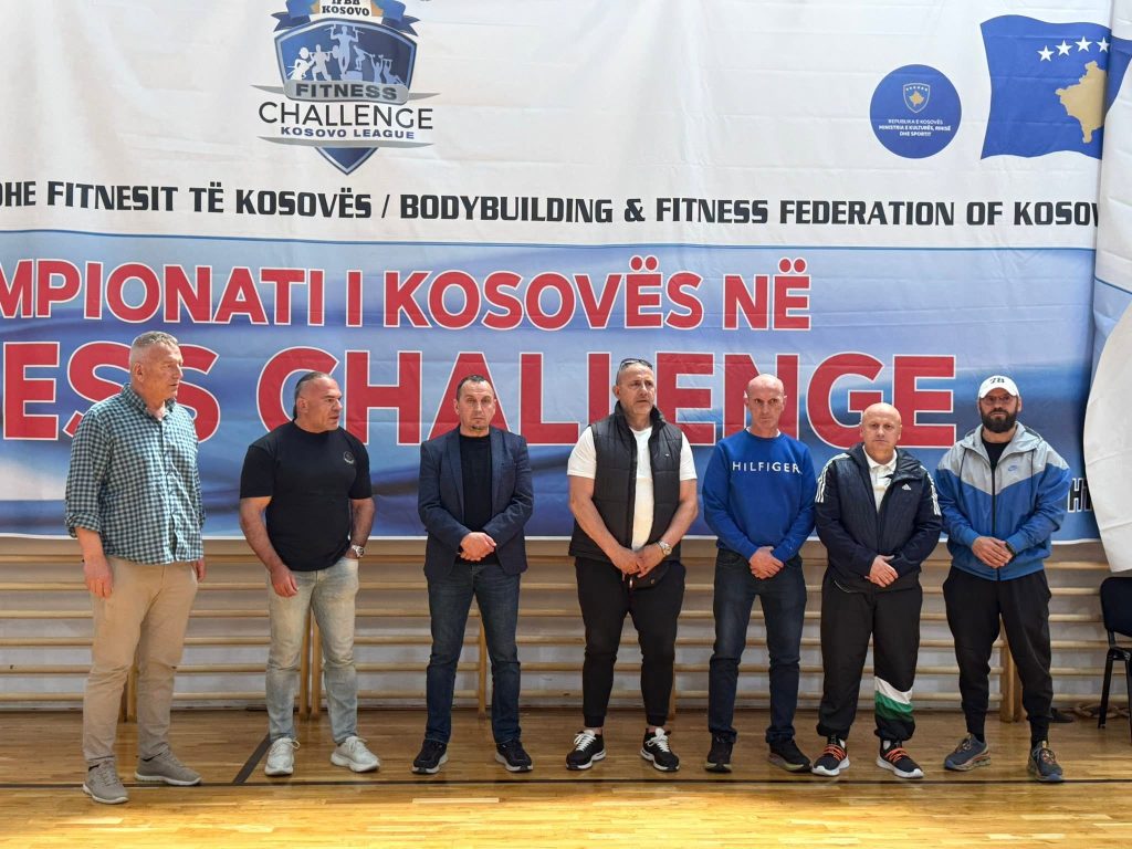 Gjyqtarët dhe zyrtarët e Kampionatit të Kosovës në Fitness Challenge 2026.